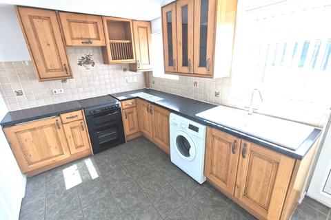 2 bedroom semi-detached house to rent - Higher Ridings, Bromley Cross, Bolton, BL7