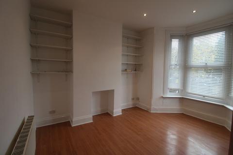 1 bedroom flat to rent, Selhurst Road, South Norwood, SE25