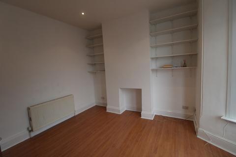 1 bedroom flat to rent, Selhurst Road, South Norwood, SE25