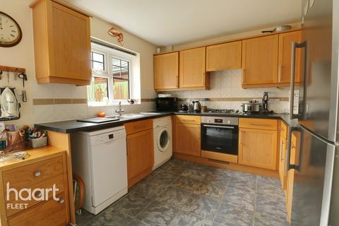 10 Bufton Field, North Warnborough, Hook, RG29 1DW