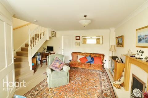 10 Bufton Field, North Warnborough, Hook, RG29 1DW