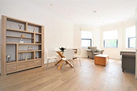 2 bedroom flat to rent, Gunnersbury Lane, Acton W3 8ED