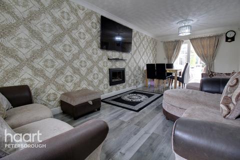 23 Barkston Drive, Peterborough, PE1 4LA