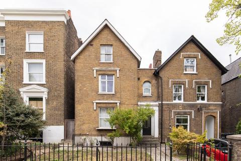 109a Lewisham Way, London, SE14 6QJ