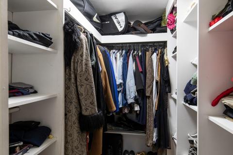 109a Lewisham Way, London, SE14 6QJ