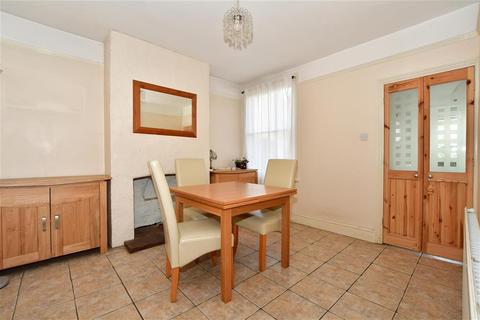 14 Burnham Road, Dartford, DA1 5AL