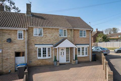 9 Cotesmore Road, Hemel Hempstead, HP1 2HQ