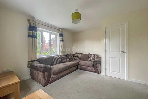 2 bedroom semi-detached house to rent, Cutters Close, Beck Row