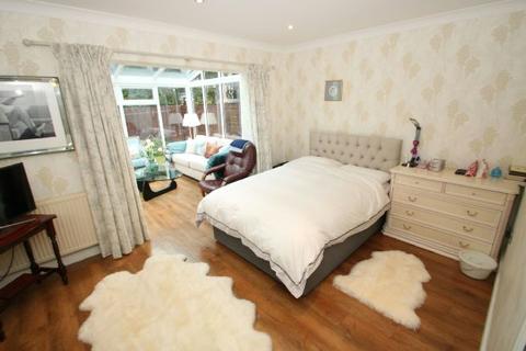 4 Riding Close, Sale, M33 2ZP