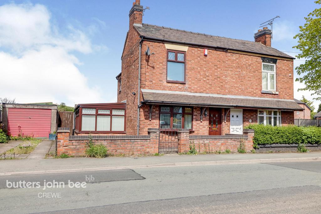 North Street, Crewe 2 bed semidetached house £125,000