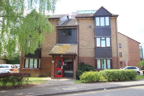 11 Pasteur Close, London, NW9 5HQ