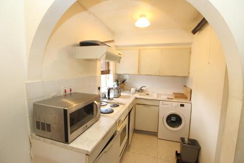 11 Pasteur Close, London, NW9 5HQ