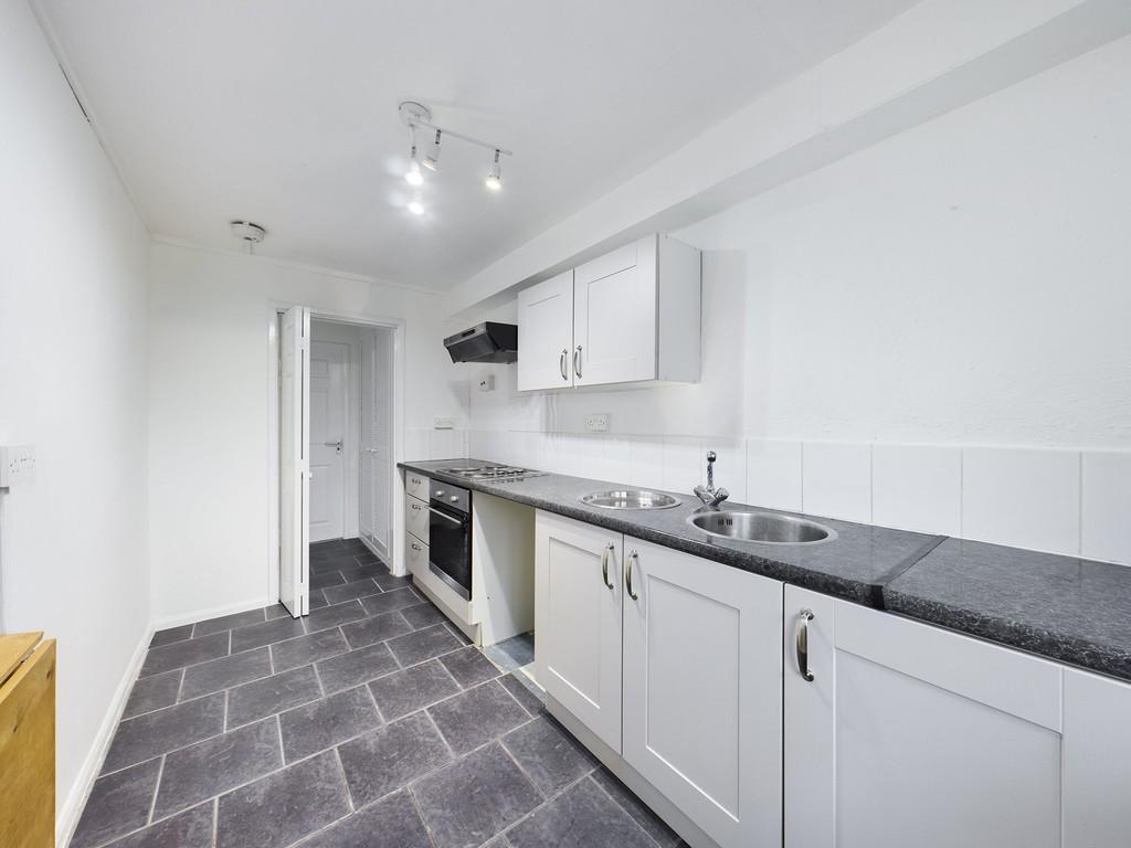 Rhodesia Court, Bawtry Road 1 bed apartment £475 pcm (£110 pw)