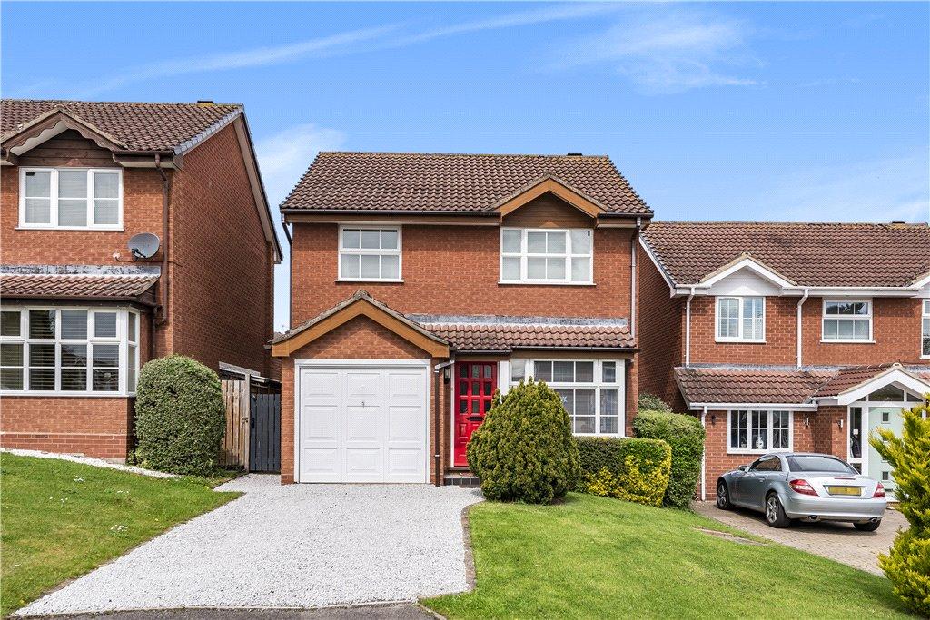 Hanson Avenue, ShipstonOnStour, Warwickshire, CV36 3 bed detached house £315,000