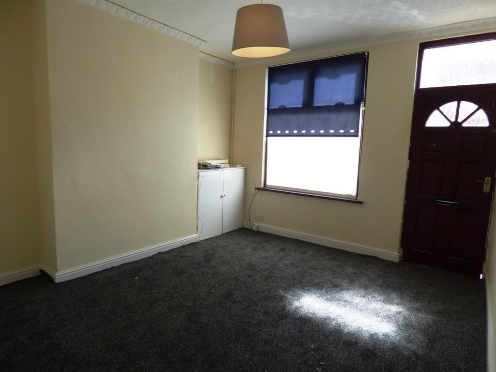 Wilton Street, Astley Bridge, Bolton 2 bed terraced house £550 pcm (£