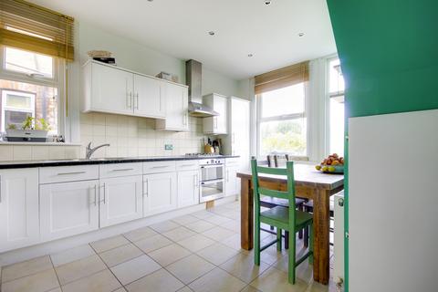 46a Manor Park Road, London, N2 0SJ