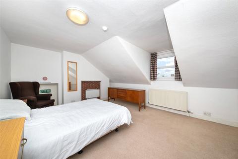 15 Brookside, Cambridge, CB2 1JE