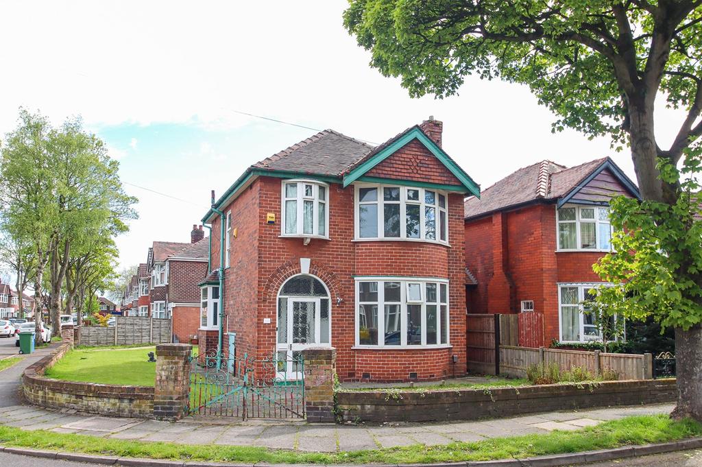 Westminster Road, Davyhulme... 3 bed detached house £365,000