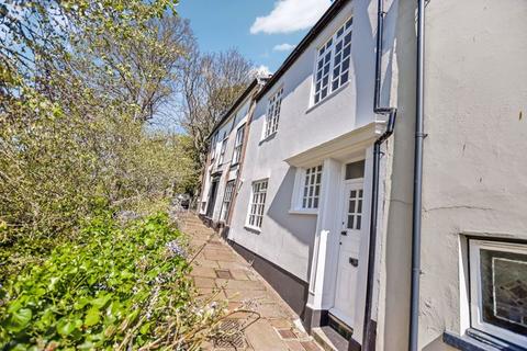 2 Bartholomew Terrace, Exeter, EX4 3BW