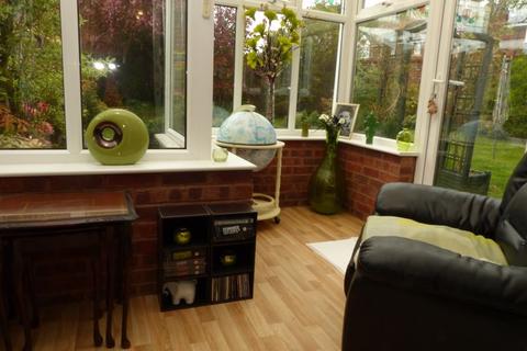 22 Warrington Drive, Birmingham, B23 5YP