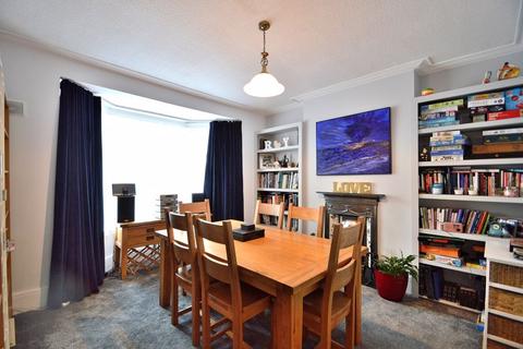 28 Abbots Road, Birmingham, B14 7QD