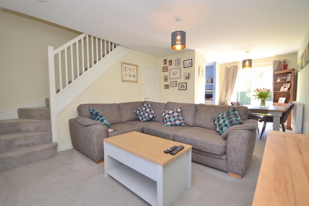 Primula Crescent, Clitheroe, BB7 1FG 2 bed terraced house £205,000