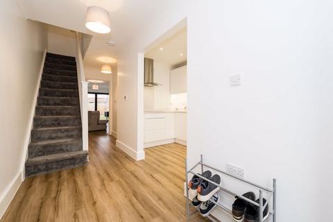 43 Birkbeck Road, Romford, RM7 0QR