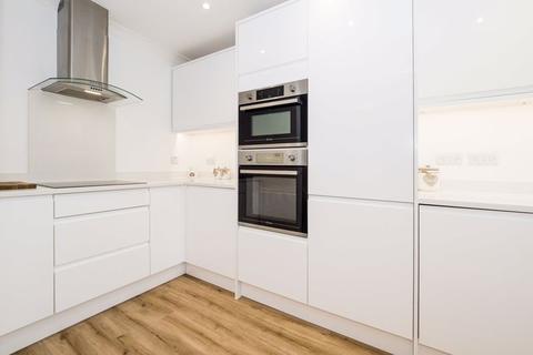 43 Birkbeck Road, Romford, RM7 0QR