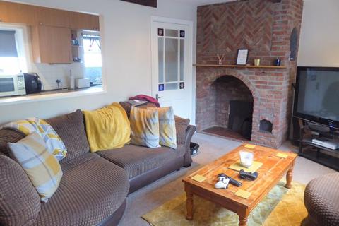 30 Nab End, Wyke, Bradford, BD12 9BD
