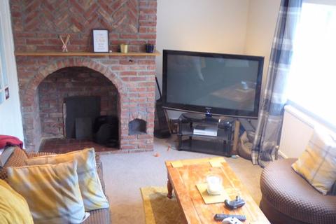 30 Nab End, Wyke, Bradford, BD12 9BD