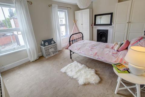 21 Beaufort Road, Exeter, EX2 9AB