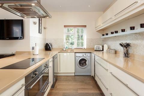 96 Nork Way, Banstead, SM7 1HP