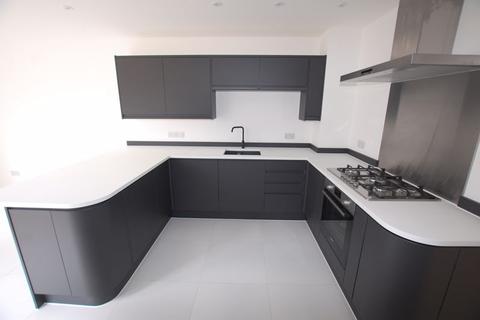 Hillview Annabell Avenue, Orsett, Grays, RM16 3BY