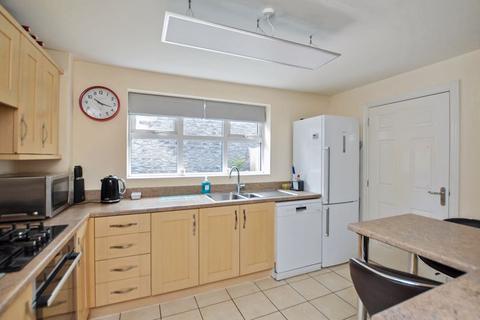 6 Sassoon Close, Salisbury, SP2 9LR