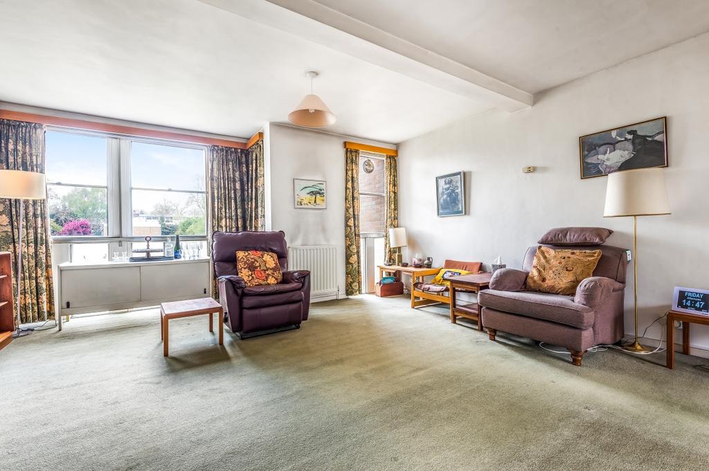 Foxes Dale Blackheath SE3 3 bed semidetached house £1,000,000
