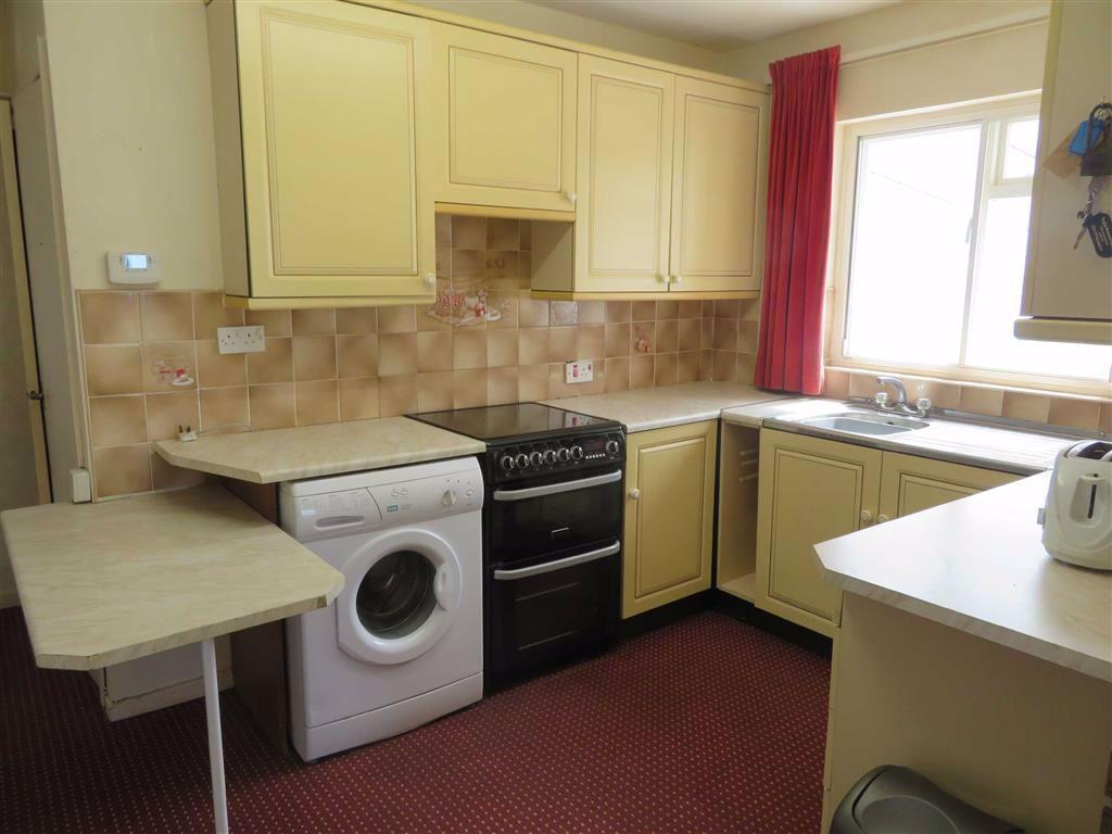 Craig Y Don, Benllech, Isle Of Anglesey 2 bed semidetached bungalow