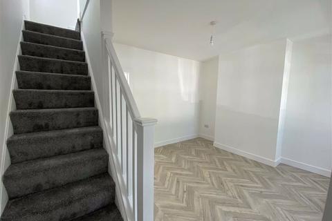 33 Broadway Grove, Worcester, WR2 5EY