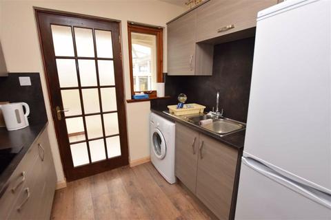 8 Alltan Place, Culloden, Inverness, IV2 7TB