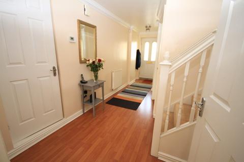 4 Loxley Close, Bradford, BD2 3HX