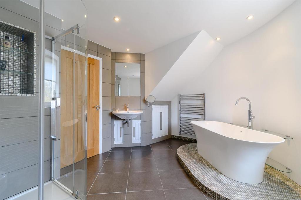 8461713-interior07.jpg