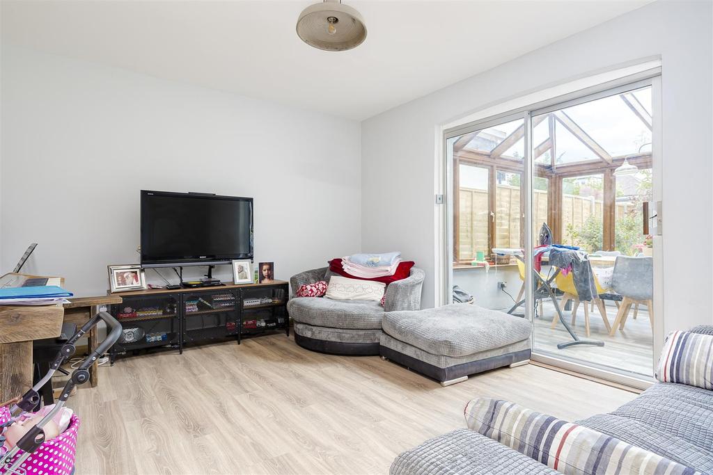 House-Mulgrave-Road-sutton-102.jpg
