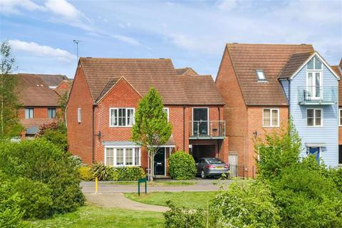 14 Harmans Cross, Broughton, Milton Keynes, MK10 7BL