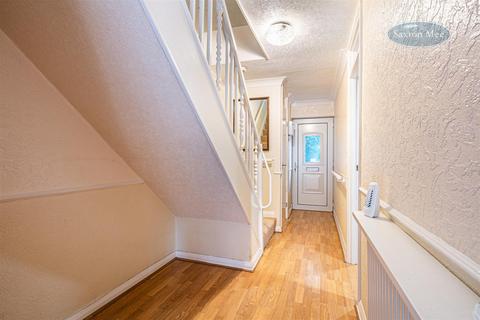 136 Erskine Crescent, Sheffield, S2 3LR