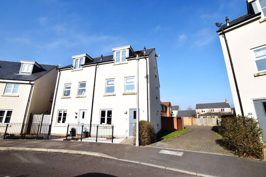Redpoll Drive, Portishead 4 bed house £1,500 pcm (£346 pw)