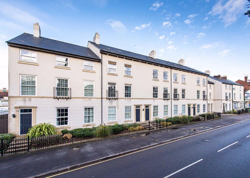 54, Regency Mews, Compton Road, Wolverhampton, WV3 2 bed apartment £