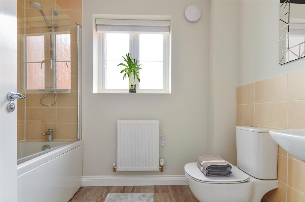 Bathroom Bushmill1dp29758756 dp 29925367.jpg