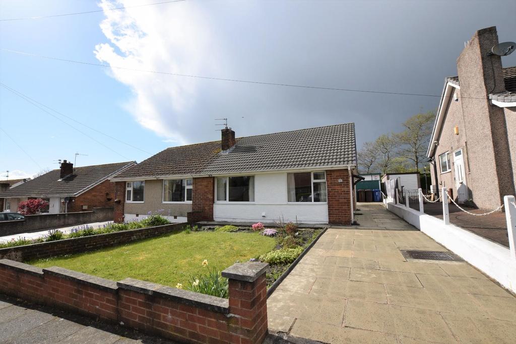 Minehead Avenue, Burnley 1 bed semidetached bungalow £130,000