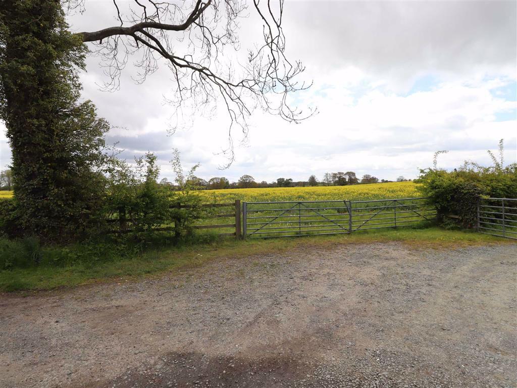 Lyneal, Nr Ellesmere, SY12 Land £375,000