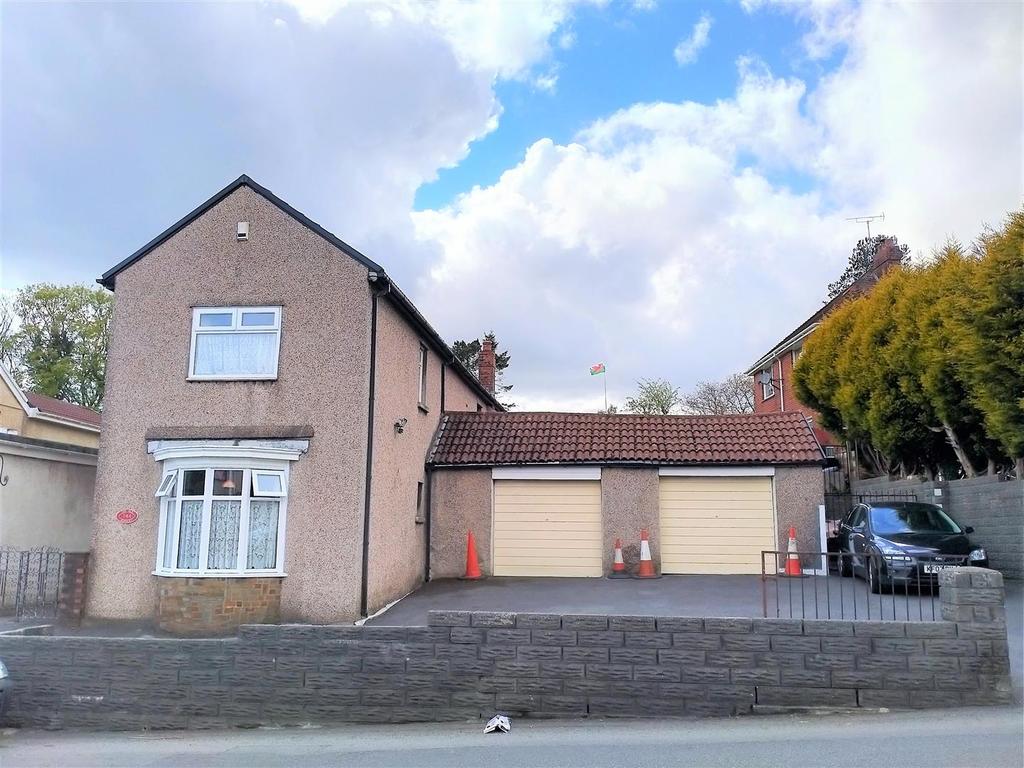 Llangyfelach Road, Treboeth, Swansea 3 bed detached house for sale £