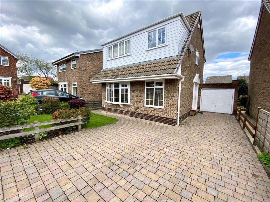 Fernhurst Way, Mirfield, WF14 3 bed detached house £275,000